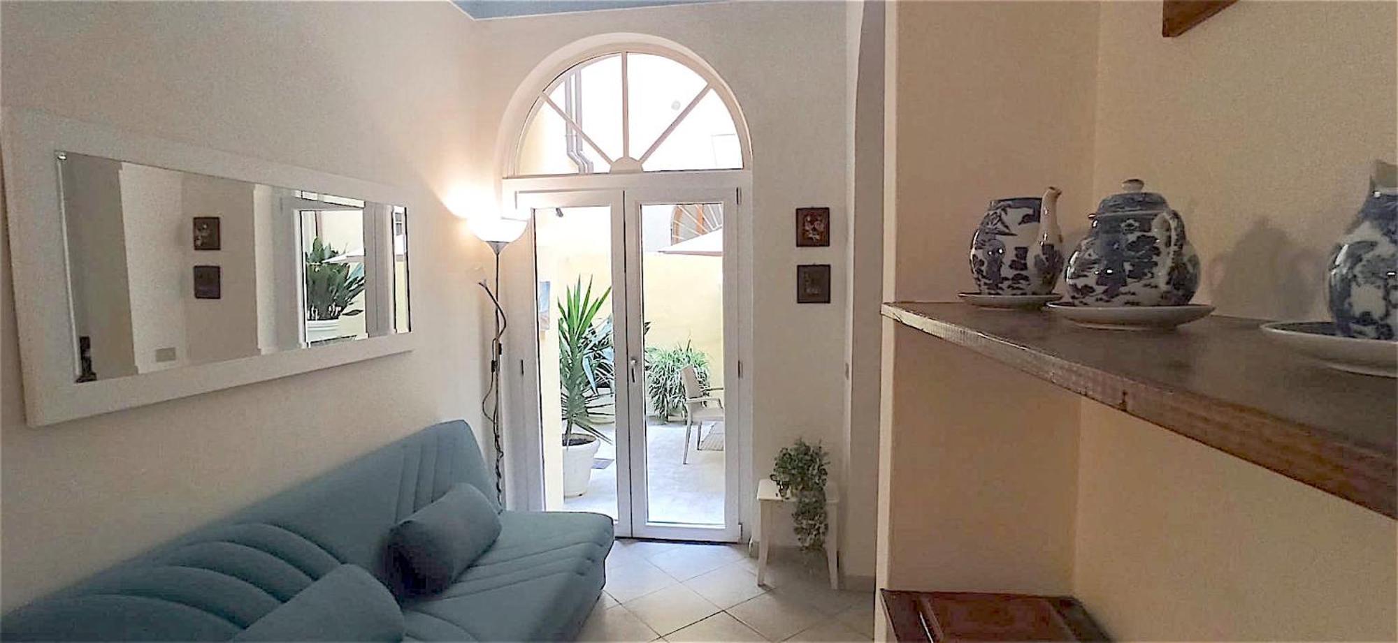Amo E Flo Apartment