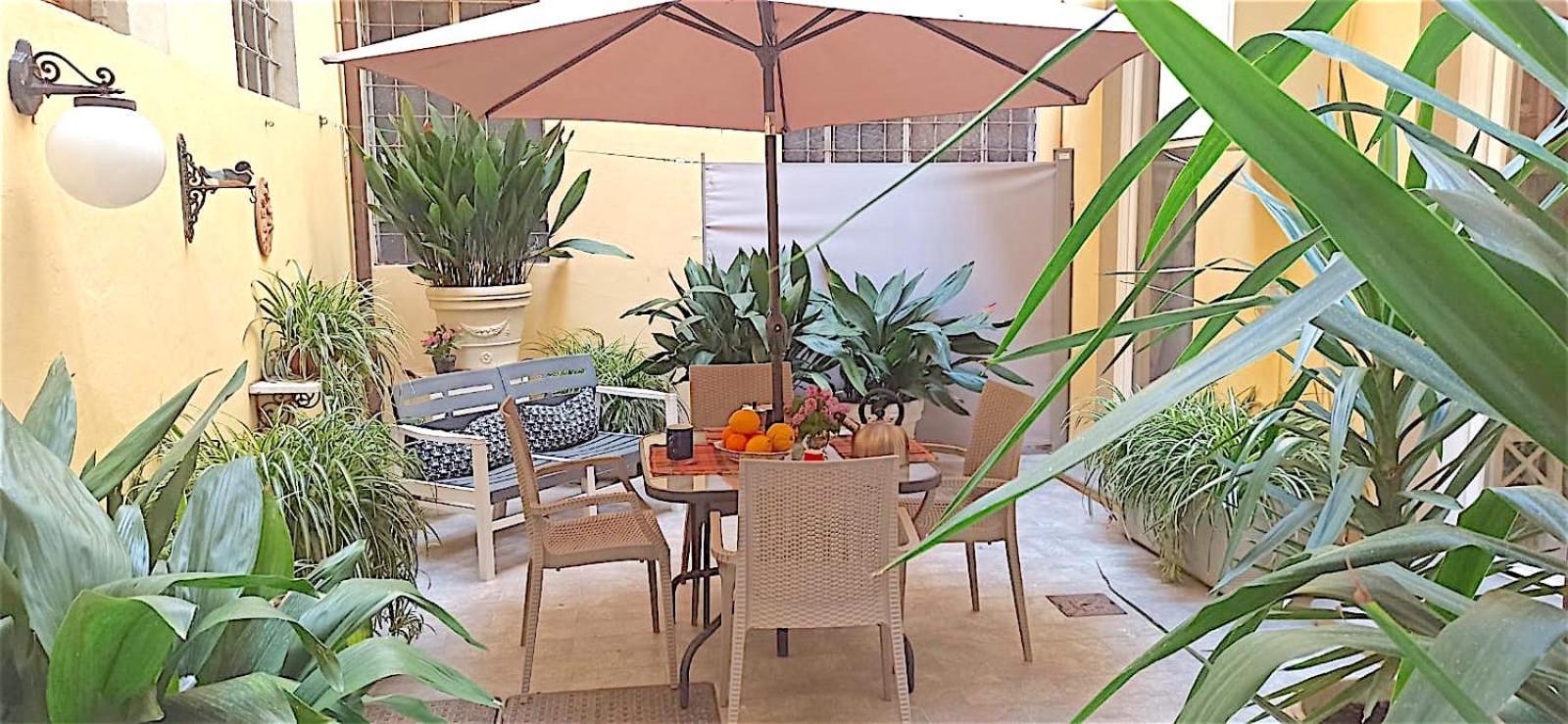 Apartment Amo E Flo Florenz